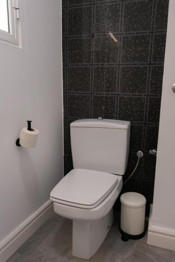 Lujoso Apartamento Con Piscina Compartida 2 セビリア エクステリア 写真